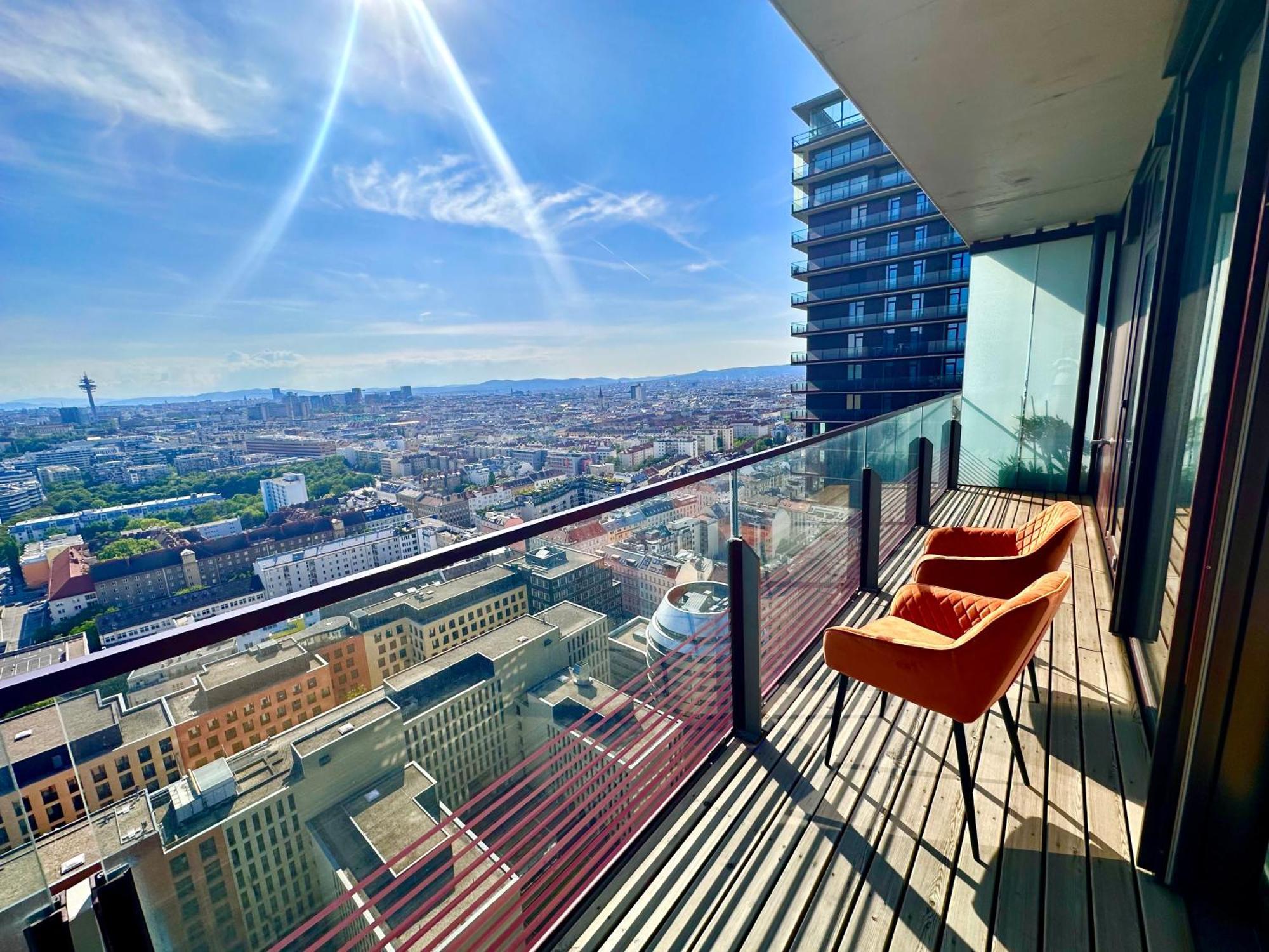 Luxury Penthouse I Rooftop Pool I Self Check-In Wenen Buitenkant foto